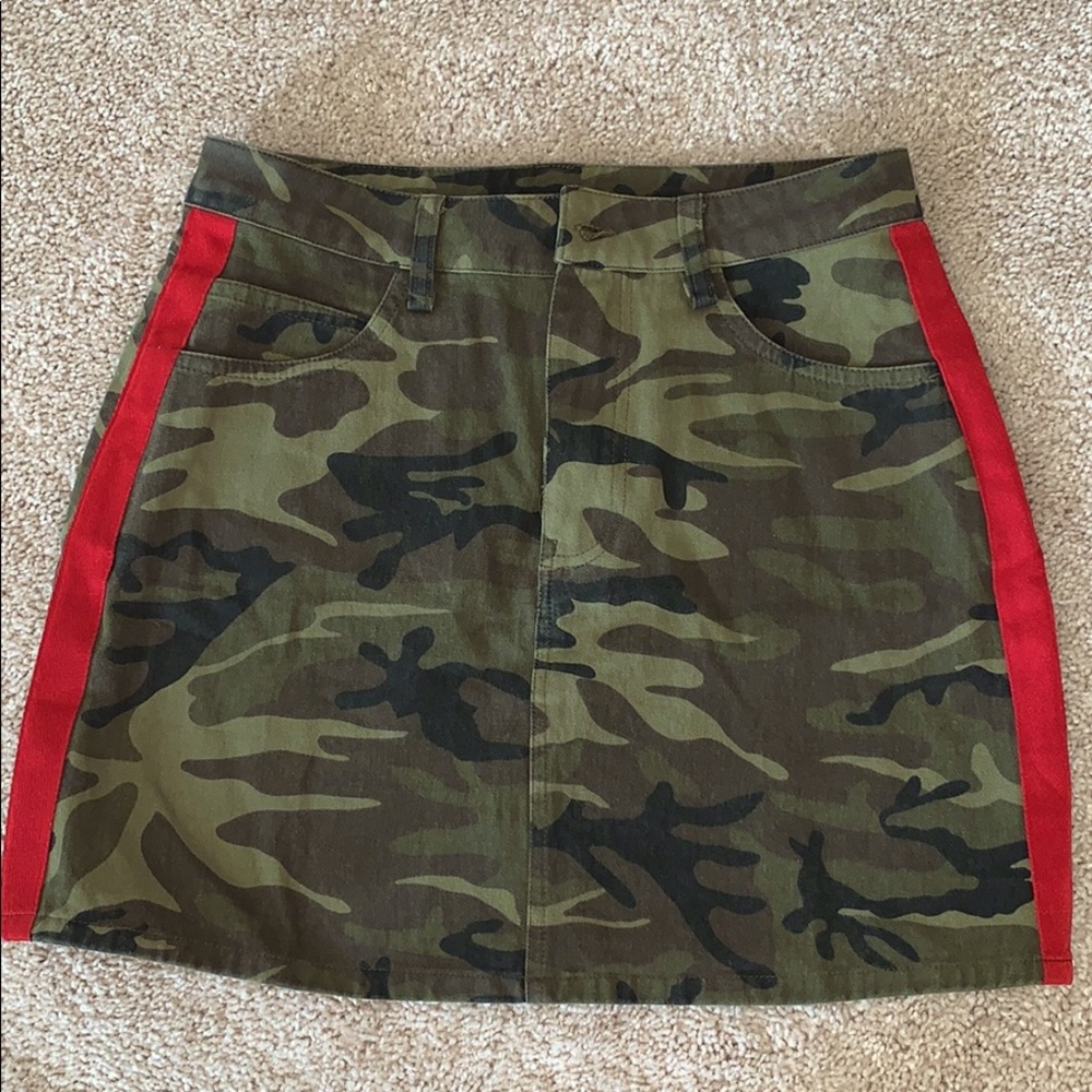 Camouflage skirt